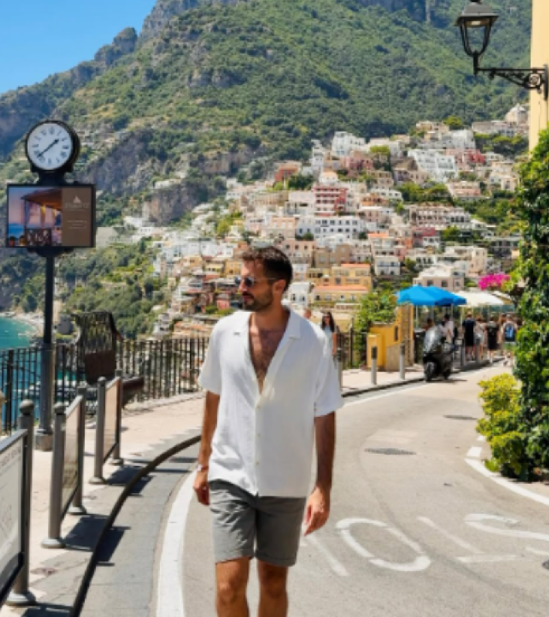 סוכנות ייצוג משפעינים EIGHT 9